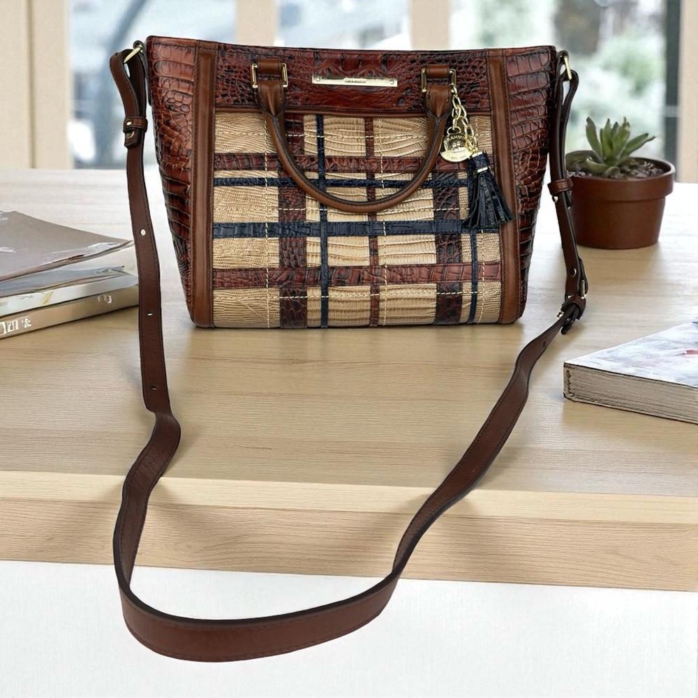 New Authentic Brahmin Mini Arno Pecan Canterbury Leather Bag in Rare Pattern